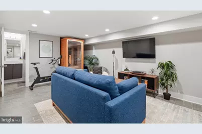 309 35th Street NE, Washington, DC 20019 - Photo 29