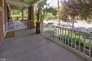 3712 Garfield St NW, Washington, DC 20007 - Photo 7
