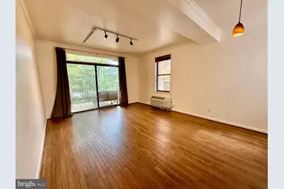 2310 Ashmead Place NW #106, Washington, DC 20009 - Photo 3