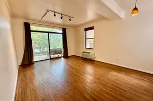 2310 Ashmead Pl NW, Washington, DC 20009 - Photo 3