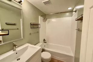 2310 Ashmead Pl NW, Washington, DC 20009 - Photo 13