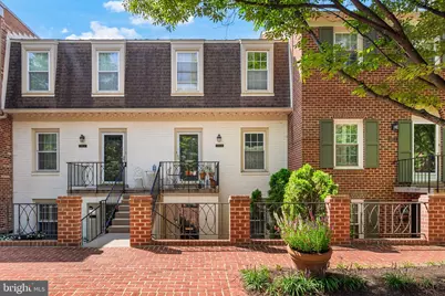 3291 Sutton Place NW #D, Washington, DC 20016 - Photo 1