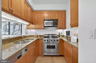 1155 23rd St NW, Washington, DC 20037 - Photo 9