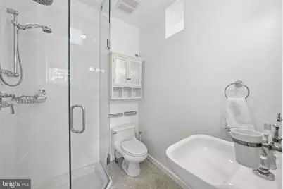 1058 30th NW, Washington, DC 20007 - Photo 17
