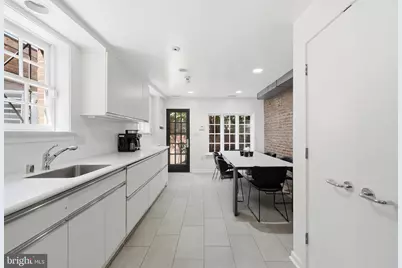1058 30th NW, Washington, DC 20007 - Photo 21