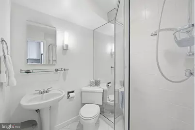 1058 30th NW, Washington, DC 20007 - Photo 23