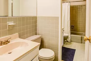 4201 Cathedral Ave NW, Washington, DC 20016 - Photo 27