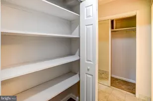 4201 Cathedral Ave NW, Washington, DC 20016 - Photo 23