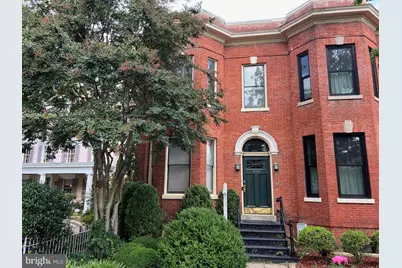 304 A Street SE, Washington, DC 20003 - Photo 1