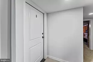 42 W St NW, Washington, DC 20001 - Photo 29