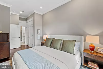 42 W Street NW #1, Washington, DC 20001 - Photo 23