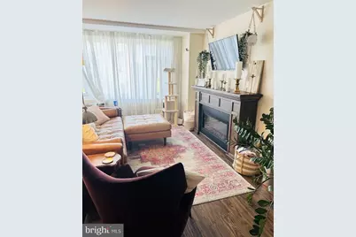 1545 18th Street NW #622, Washington, DC 20036 - Photo 3