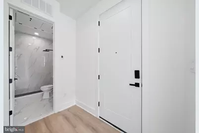 2105 M Street NE #5, Washington, DC 20002 - Photo 9