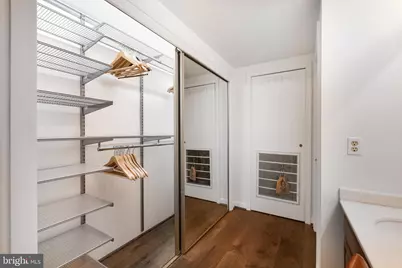 1080 Wisconsin Avenue NW #1002, Washington, DC 20007 - Photo 17