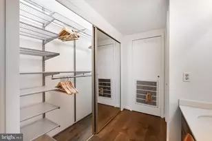 1080 Wisconsin Ave NW, Washington, DC 20007 - Photo 17