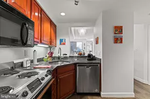 1080 Wisconsin Ave NW, Washington, DC 20007 - Photo 13