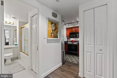 1080 Wisconsin Avenue NW #1002, Washington, DC 20007 - Photo 21
