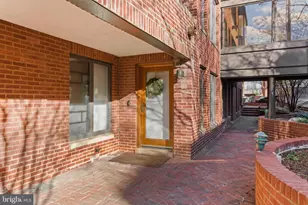 1080 Wisconsin Ave NW, Washington, DC 20007 - Photo 23