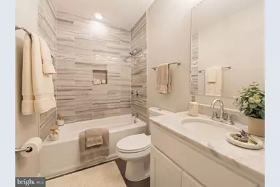 426 18th NE #3, Washington, DC 20002 - Photo 11
