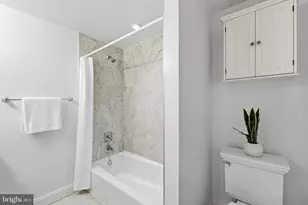 1465 Columbia Rd NW, Washington, DC 20009 - Photo 13