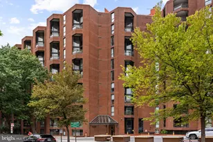 1099 22nd Street NW, Washington, DC 20037 - Photo 5