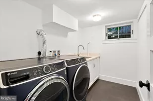 6139 30th St NW, Washington, DC 20015 - Photo 37