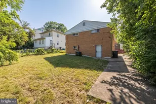 2213 Evarts St NE, Washington, DC 20018 - Photo 5