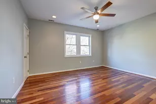 240 Hamilton St NW, Washington, DC 20011 - Photo 5