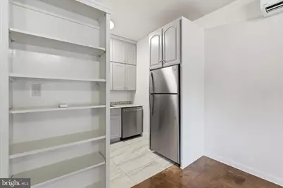 237 8th Street NE #2, Washington, DC 20002 - Photo 9