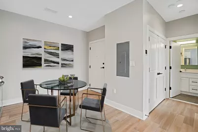 1016 17th Place NE #305, Washington, DC 20002 - Photo 3