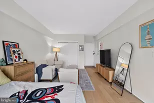 1711 Massachusetts Ave NW, Washington, DC 20036 - Photo 9