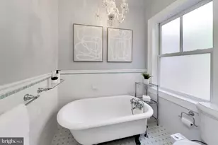 330 14th Pl NE, Washington, DC 20002 - Photo 13