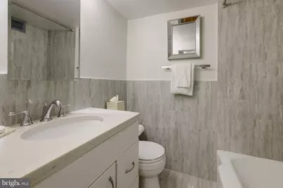1801 Clydesdale Place NW #417, Washington, DC 20009 - Photo 19
