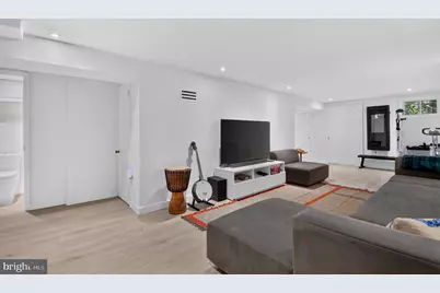 2714 27th Street NW, Washington, DC 20008 - Photo 33