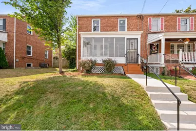 1903 R Street SE, Washington, DC 20020 - Photo 3