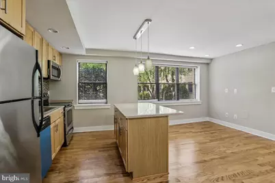 212 Oakwood Street SE #113, Washington, DC 20032 - Photo 11