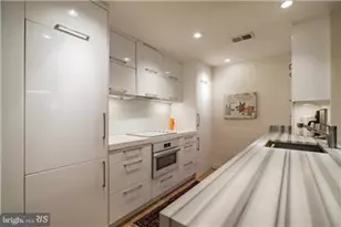 2302 17th St NW, Washington, DC 20009 - Photo 5