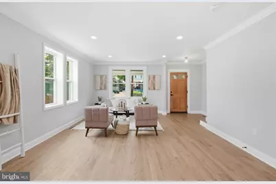 409 Farragut Street NW, Washington, DC 20011 - Photo 7