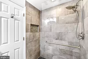 1621 T St NW, Washington, DC 20009 - Photo 11