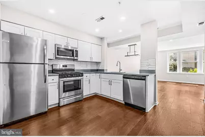 1109 O Street NW #302, Washington, DC 20005 - Photo 9