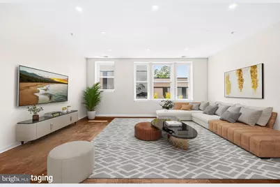 1109 O Street NW #302, Washington, DC 20005 - Photo 1