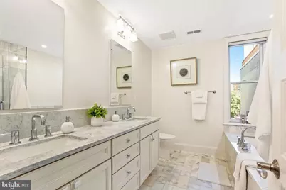 1541 T Street NW, Washington, DC 20009 - Photo 27