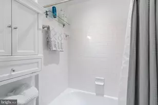 610 Irving St NW, Washington, DC 20010 - Photo 17