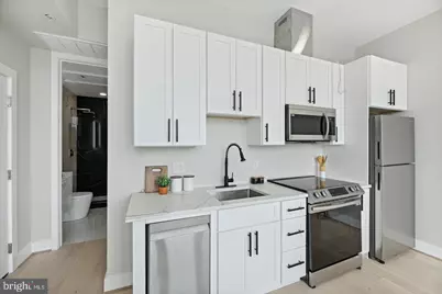 2213 M Street NE #7, Washington, DC 20002 - Photo 3