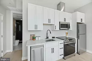2213 M St NE, Washington, DC 20002 - Photo 3