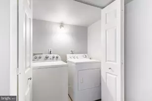 82 Q St NW, Washington, DC 20001 - Photo 9