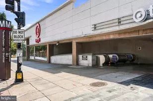 4200 Cathedral Ave NW, Washington, DC 20016 - Photo 37