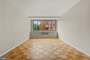 4200 Cathedral Ave NW, Washington, DC 20016 - Photo 15