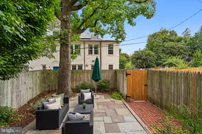 3306 Cathedral Avenue NW, Washington, DC 20008 - Photo 29