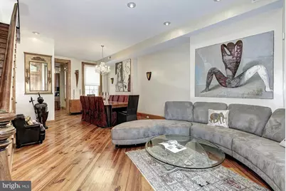 2712 P NW #A, Washington, DC 20007 - Photo 3